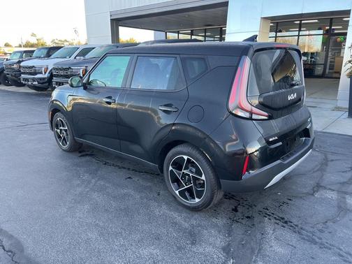 2023 Kia Soul EX