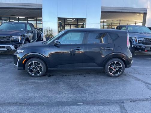 2023 Kia Soul EX