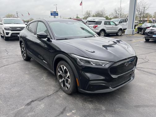 2024 Ford Mustang Mach-E Select