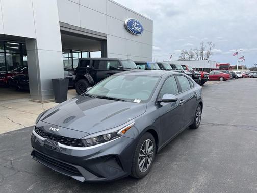 2023 Kia Forte LXS
