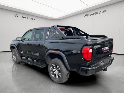 2023 GMC Canyon AT4