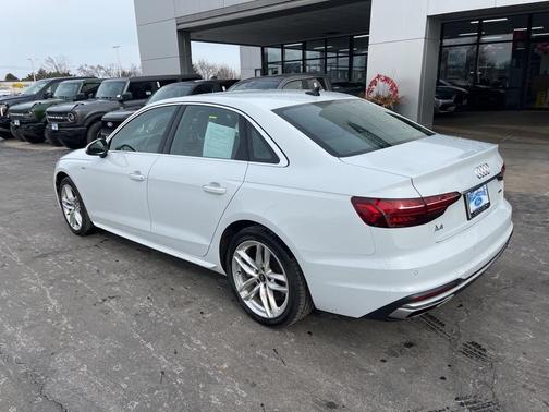 2021 Audi A4 45 S line quattro Premium