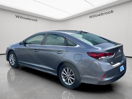 2018 Hyundai SONATA SE