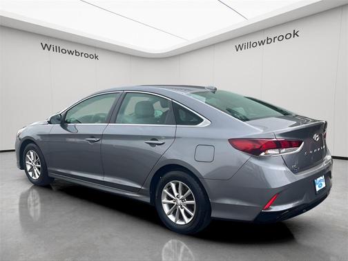 2018 Hyundai SONATA SE