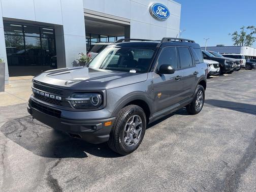 Gray Metallic 2023 Ford Bronco Sport Badlands