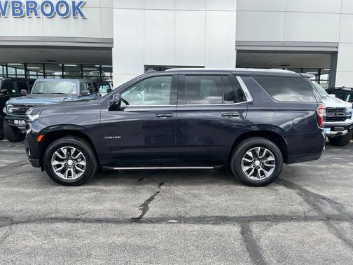 Dark Ash Metallic 2023 Chevrolet Tahoe LT