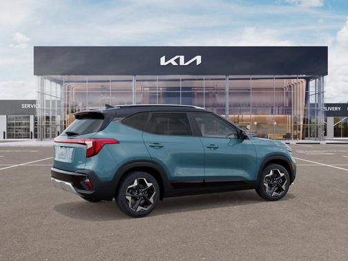 Blue / Black 2026 Kia Seltos S
