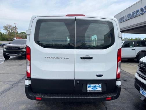 Oxford White 2023 Ford Transit-250 Base