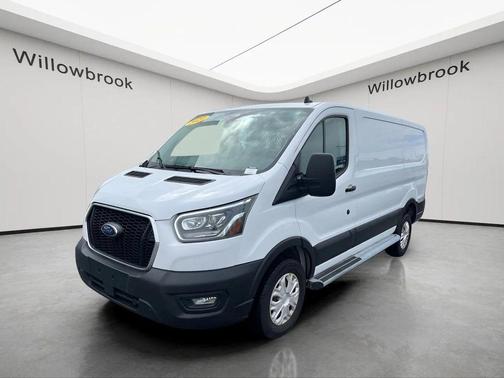 Oxford White 2023 Ford Transit-250 Base