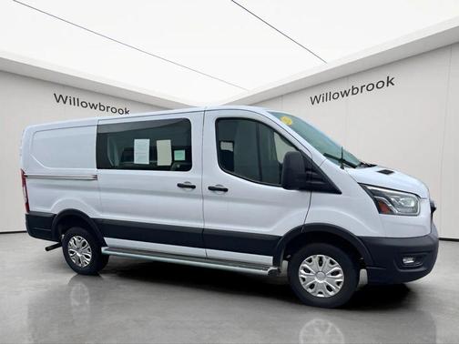 Oxford White 2023 Ford Transit-250 Base
