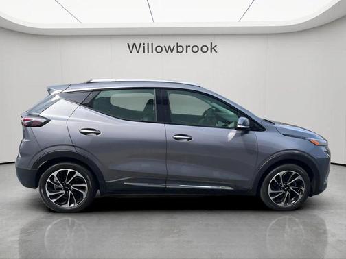 Gray Ghost Metallic 2023 Chevrolet Bolt EUV Premier