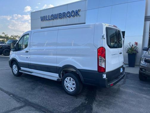 Oxford White 2025 Ford Transit-250 Base