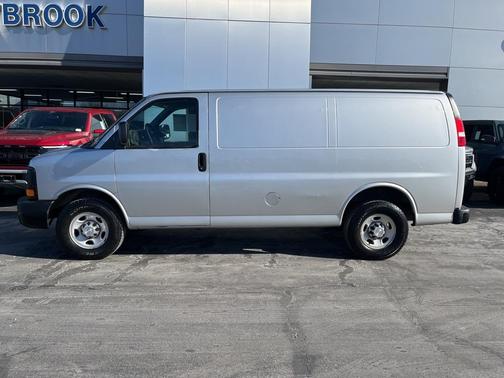 2015 Chevrolet Express 2500 Work Van