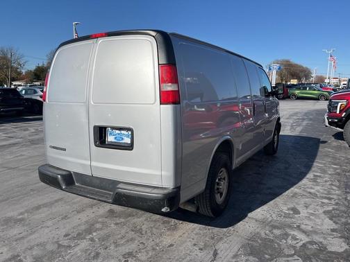 2015 Chevrolet Express 2500 Work Van