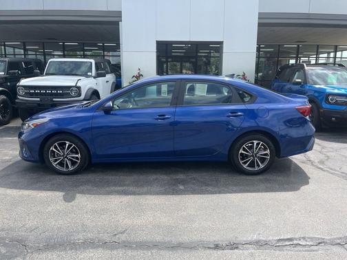 Deep Sea Blue 2024 Kia Forte LXS