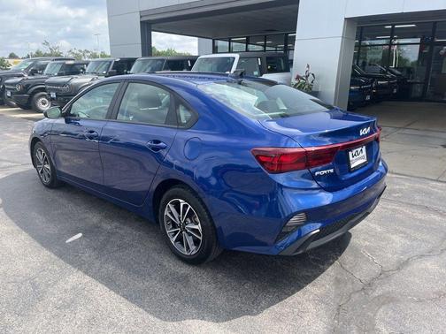 Deep Sea Blue 2024 Kia Forte LXS
