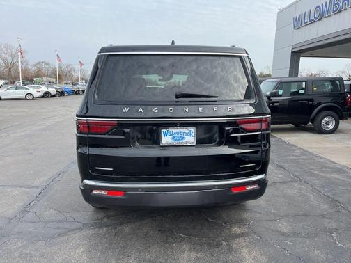 Diamond Black 2022 Jeep Wagoneer Series III