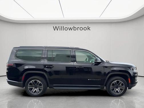Diamond Black 2022 Jeep Wagoneer Series III