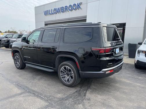 Diamond Black 2022 Jeep Wagoneer Series III