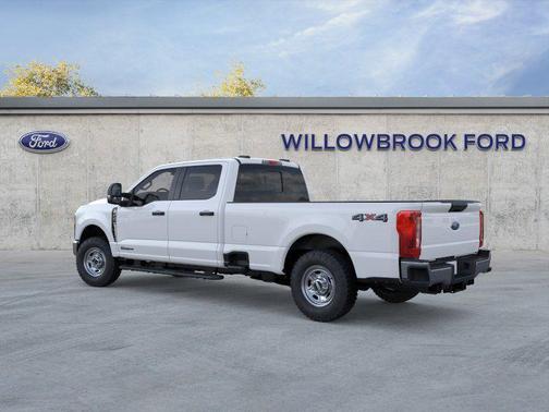 Oxford White 2026 Ford F-350 XL