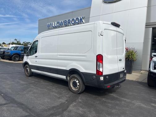 2019 Ford Transit-250 148 WB Medium Roof Cargo