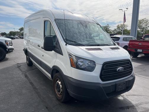 2019 Ford Transit-250 148 WB Medium Roof Cargo