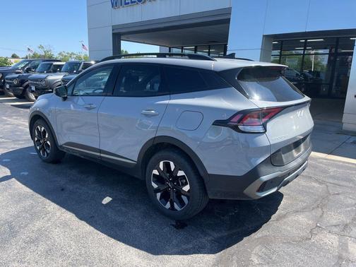 Wolf Gray 2023 Kia Sportage X-Line