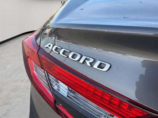 2018 Honda Accord Hybrid EX
