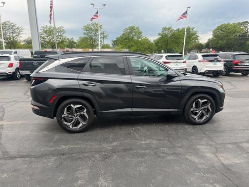 2022 Hyundai TUCSON SEL