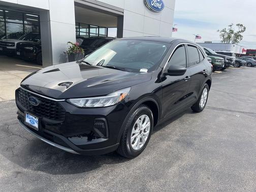 Black Metallic 2024 Ford Escape Active