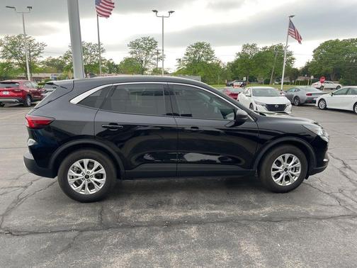 Black Metallic 2024 Ford Escape Active