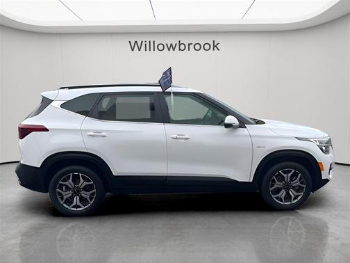 2023 Kia Seltos EX