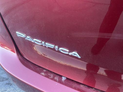 Velvet Red Pearlcoat 2017 Chrysler Pacifica Touring-L Plus