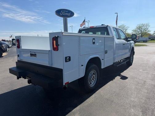 Oxford White 2026 Ford F-250 XL
