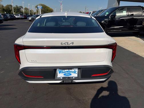 Snow White Pearl 2025 Kia K4 EX