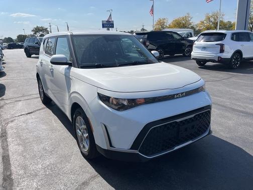 2024 Kia Soul LX
