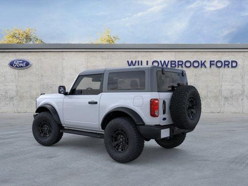 Oxford White 2026 Ford Bronco Base