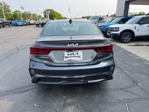 2022 Kia Forte GT-Line