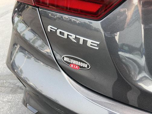 2022 Kia Forte GT-Line