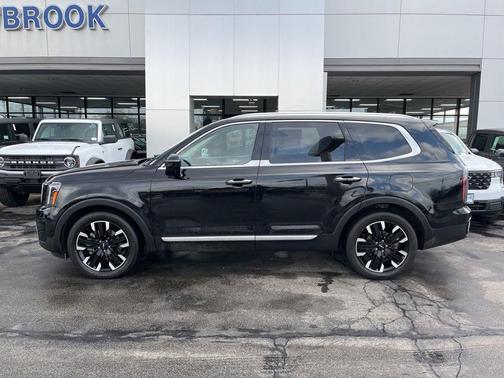 Ebony Black 2024 Kia Telluride SX