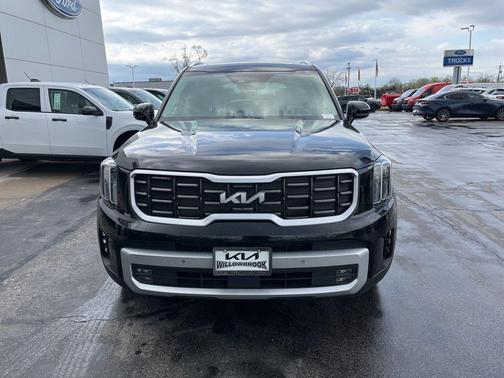 Ebony Black 2024 Kia Telluride SX