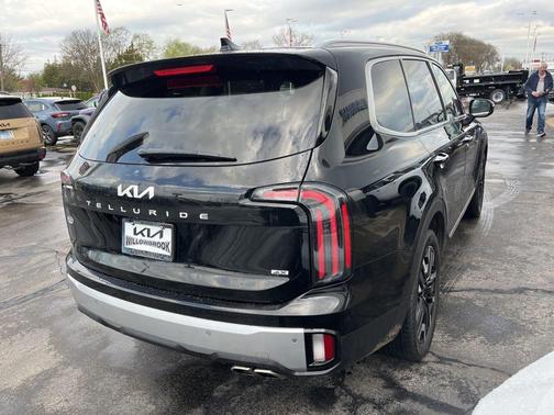 Ebony Black 2024 Kia Telluride SX