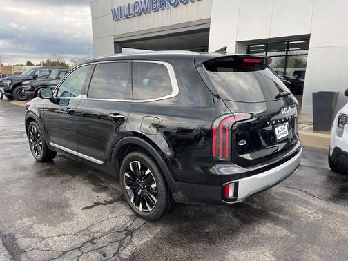 Ebony Black 2024 Kia Telluride SX