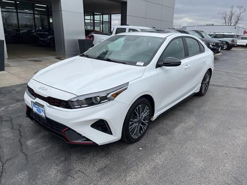 Snow White Pearl 2023 Kia Forte GT-Line