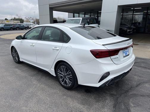 Snow White Pearl 2023 Kia Forte GT-Line