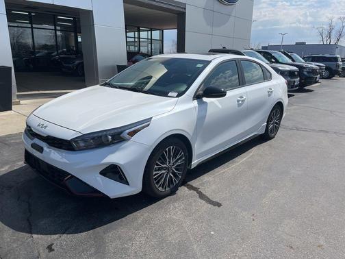 Snow White Pearl 2023 Kia Forte GT-Line