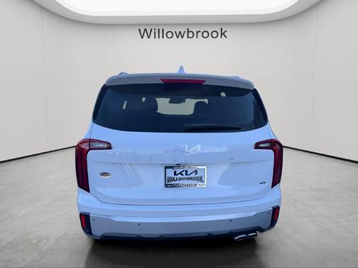 Glacial White Pearl 2024 Kia Telluride S