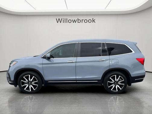2022 Honda Pilot Touring 8-Passenger