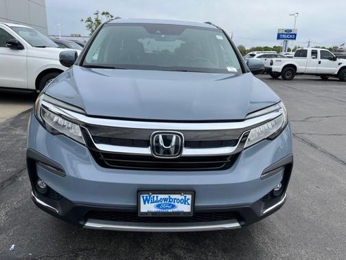2022 Honda Pilot Touring 8-Passenger