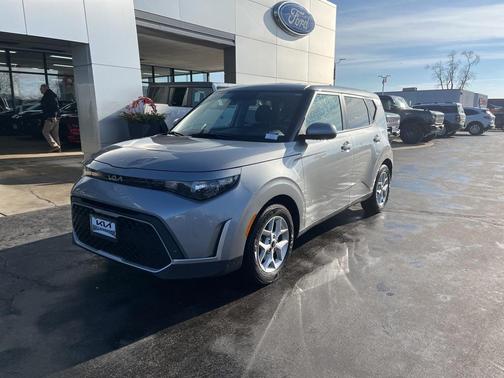 2023 Kia Soul LX